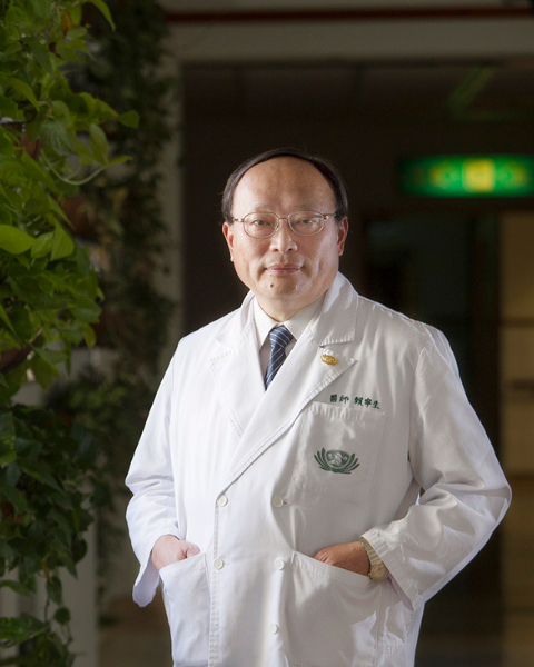 賴寧生 醫師