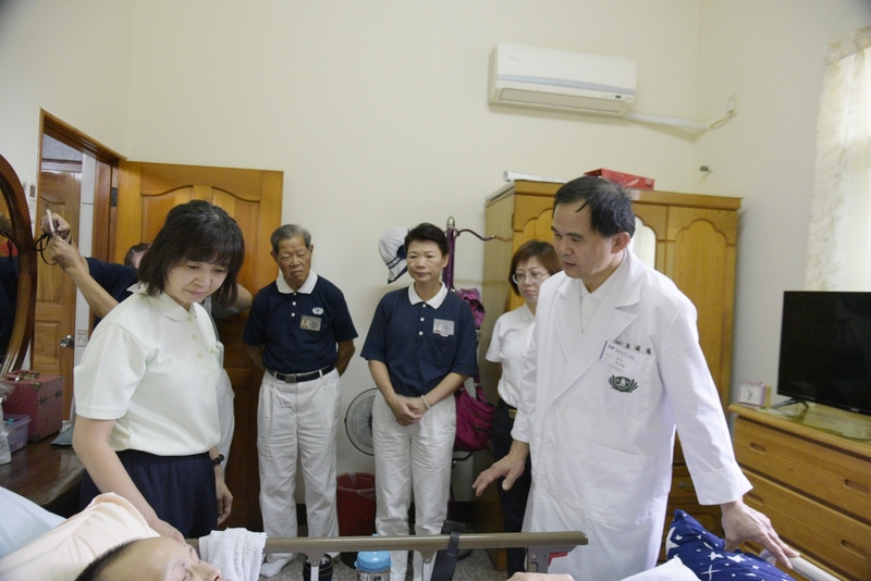 jian_rui_teng_yuan_chang_guan_huai_lin_xian_sheng_chang_qi_wo_chuang_de_zhao_gu_qing_xing__e47fe.jpg